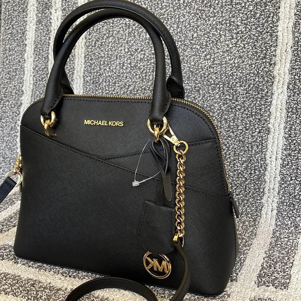 MICHAEL KORS Jet Set Travel Medium Saffiano Leather Dome Satchel Black